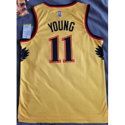 Maglia NBA 11 Young Atlanta Hawks 21-22 City Giallo Con Ricamato 75th patches